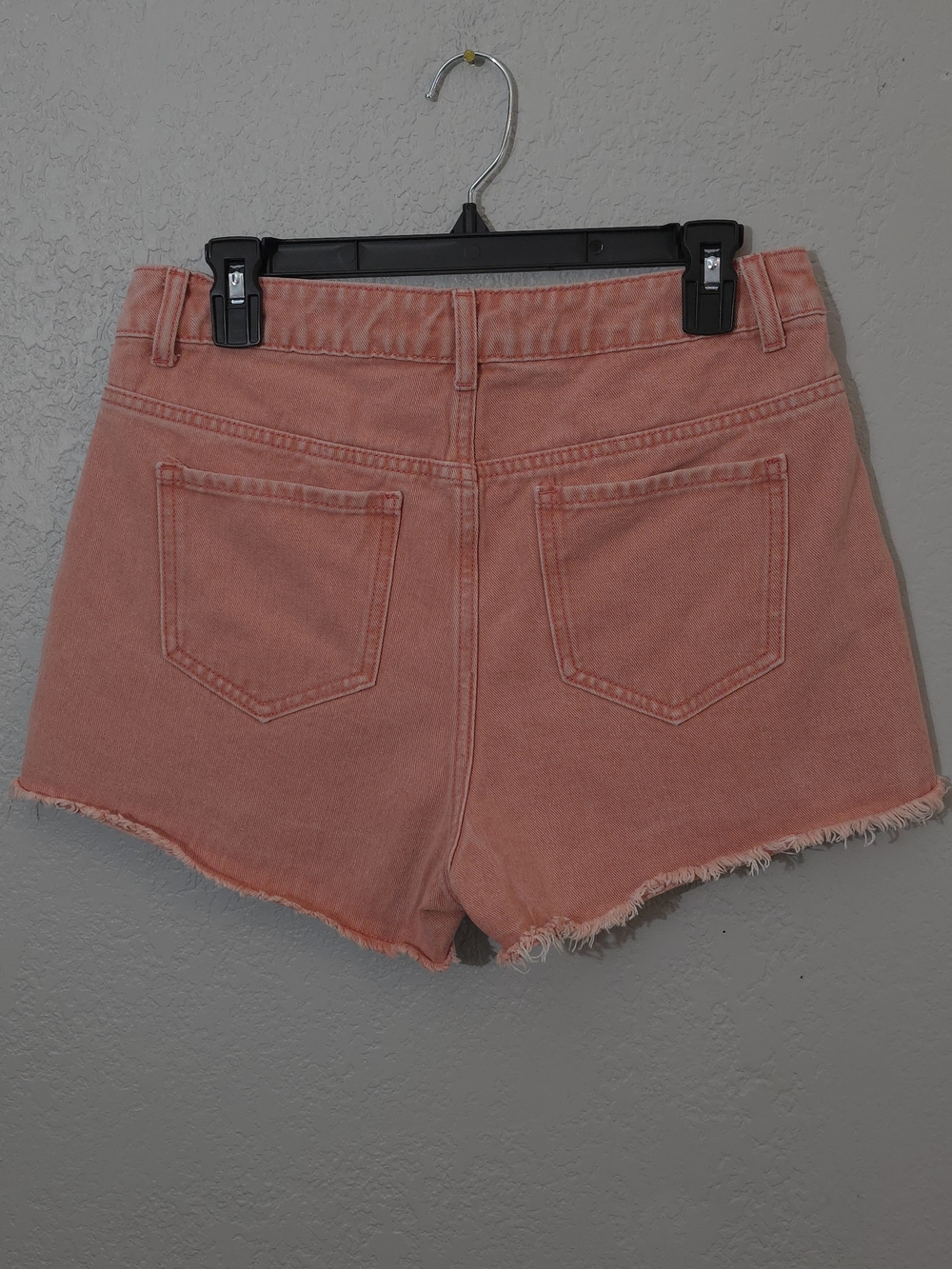 Sincerely Jules Coral Pink Frayed Hem Denim Shorts High Rise Womens Size 11/29 - Picture 5 of 7